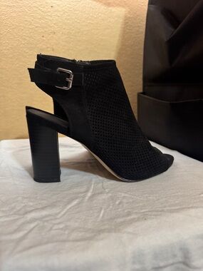 Madden Girl Black Peep-Toe Perforated Block Heel Sandals